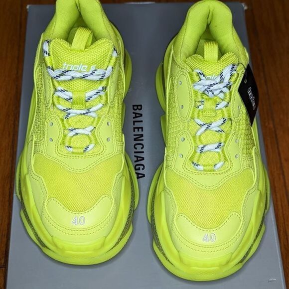 Balenciaga Women’s Sneaker Triple S Neon Yellow Sneaker Women's 10 US 40 EU. - Picture 6 of 7